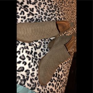 New brown booties
